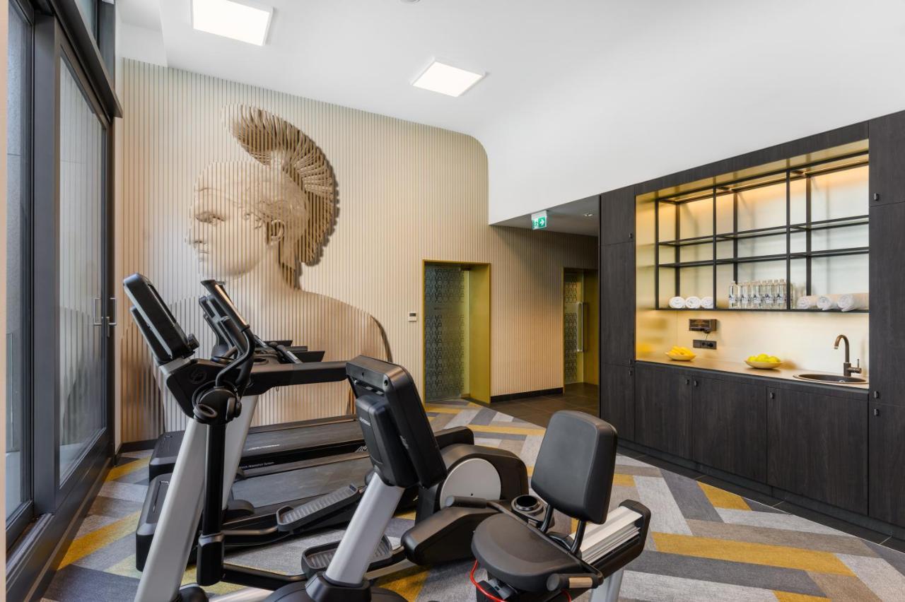 Emerald Downtown Luxury Suites By Continental Group Будапеща Екстериор снимка