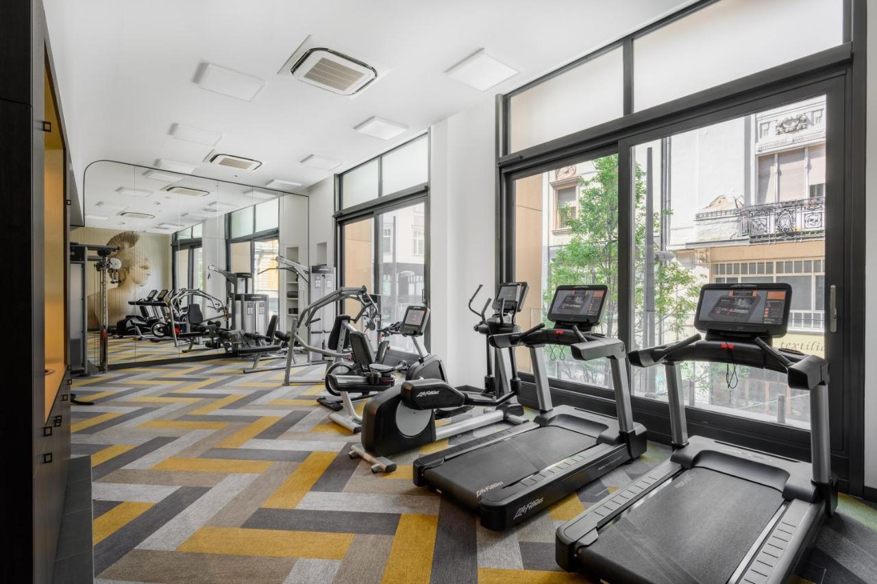 Emerald Downtown Luxury Suites By Continental Group Будапеща Екстериор снимка