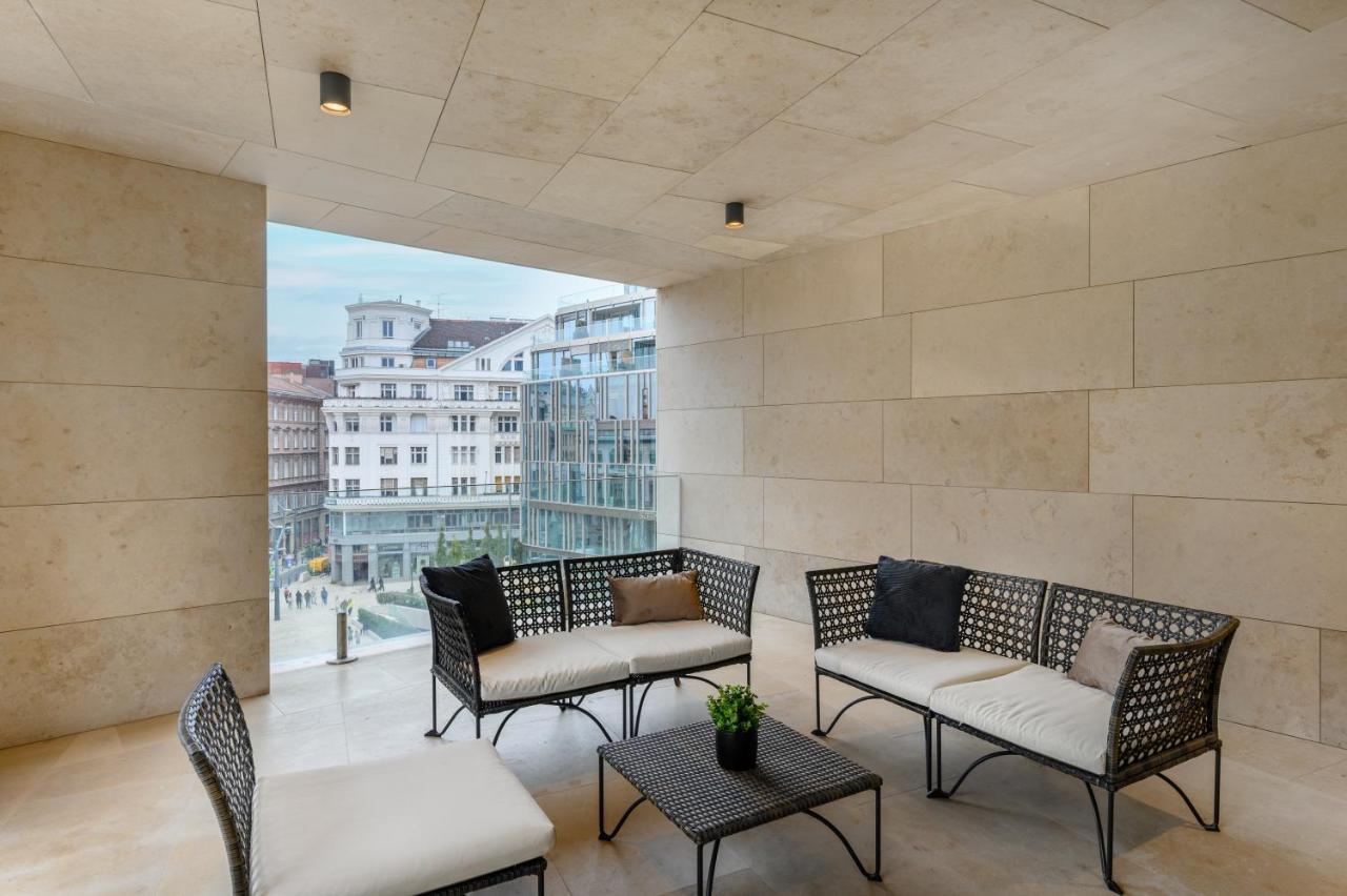 Emerald Downtown Luxury Suites By Continental Group Будапеща Екстериор снимка